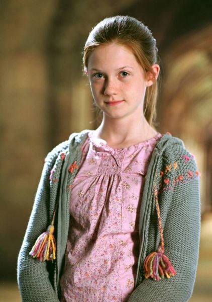 Geeky Child Stars Who Are Adult Hotties
