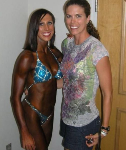Excellent Examples of Spray Tanning Overkill