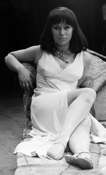 You Probably Didn’t Know But Helen Mirren Was A Real Hottie Back In The Day