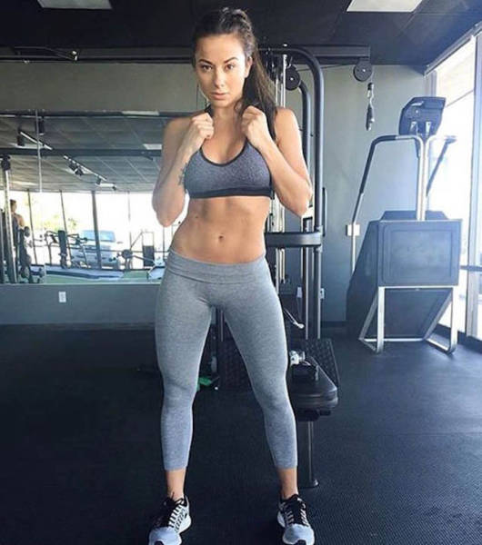 Yoga Pants Are a Real Turn-On