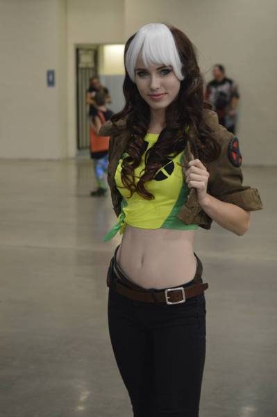 This Biologist Is Pure Hotness