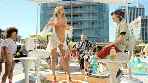 Sexy Gifs Of Hot Girls Getting Undressed